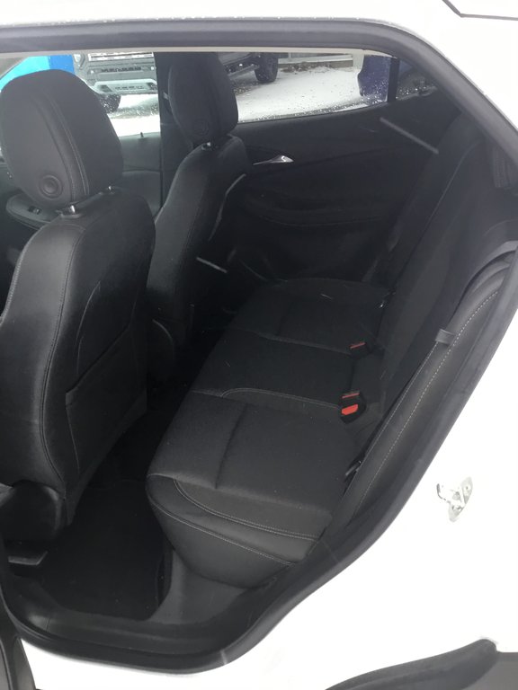 Buick Encore GX  2023 à Mont-Tremblant, Québec - 4 - w1024h768px