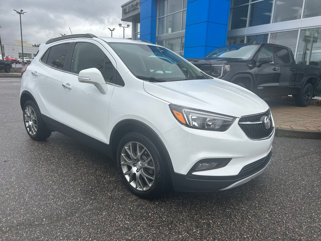2018 Buick Encore in Mont-Tremblant, Quebec - 2 - w1024h768px