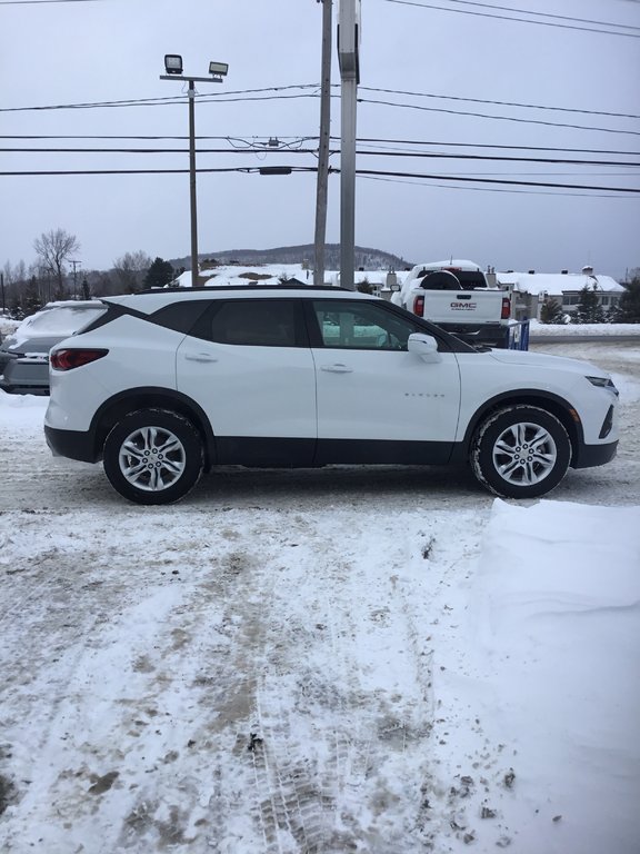 2020 Chevrolet Blazer in Mont-Tremblant, Quebec - 4 - w1024h768px