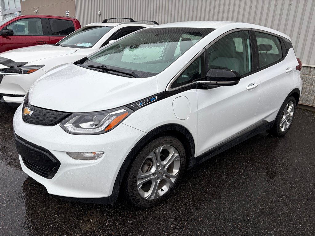 Chevrolet Bolt EV  2020 à Mont-Tremblant, Québec - 1 - w1024h768px