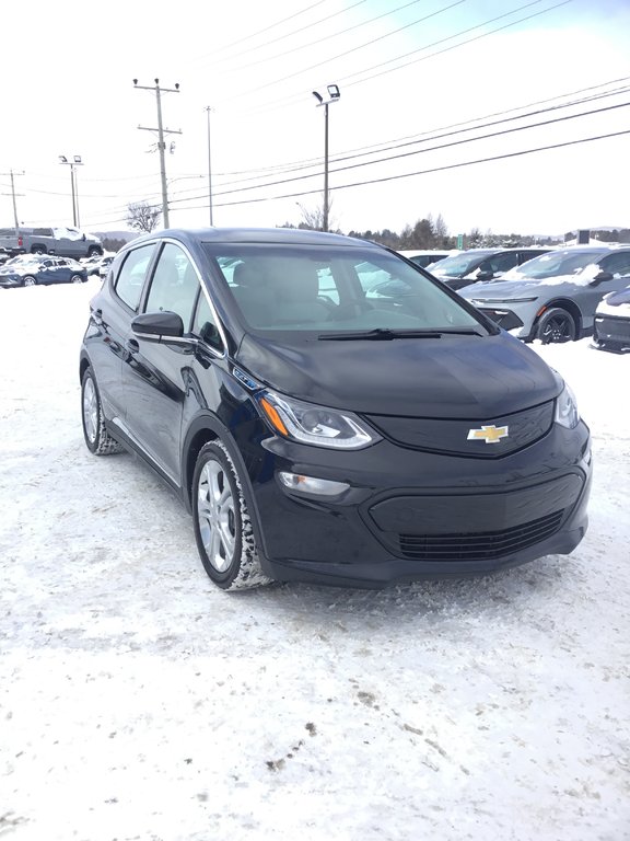 2021 Chevrolet Bolt EV in Mont-Tremblant, Quebec - 2 - w1024h768px