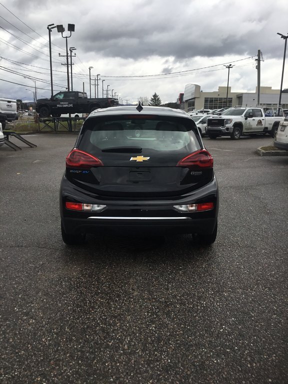 2021 Chevrolet Bolt EV in Mont-Tremblant, Quebec - 3 - w1024h768px