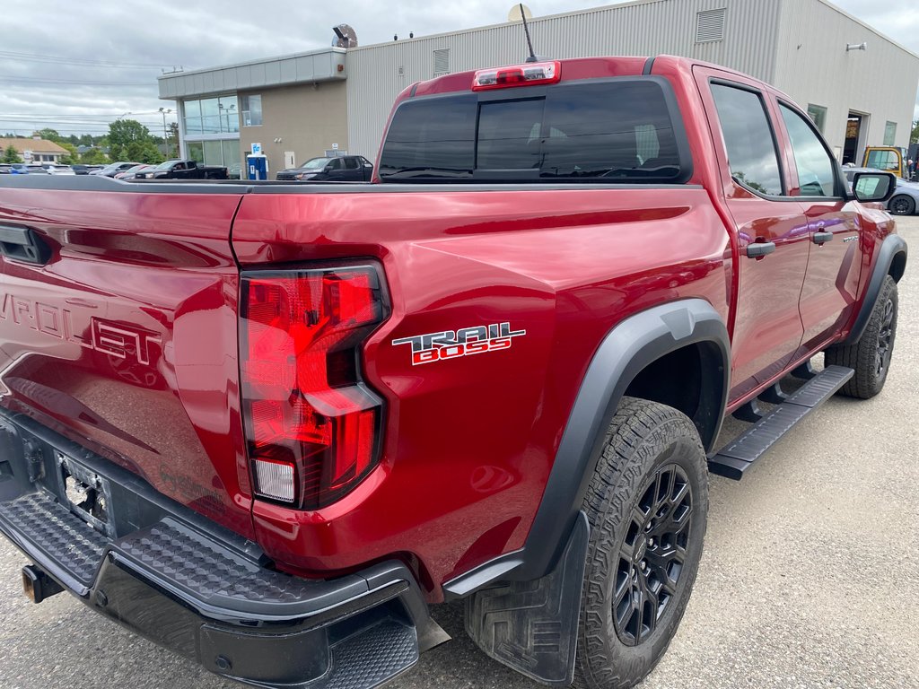 Chevrolet Colorado  2023 à Mont-Tremblant, Québec - 4 - w1024h768px