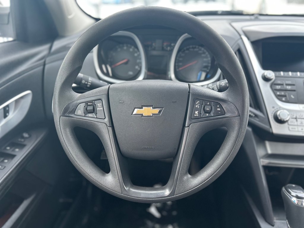 Chevrolet Equinox  2016 à Mont-Tremblant, Québec - 16 - w1024h768px