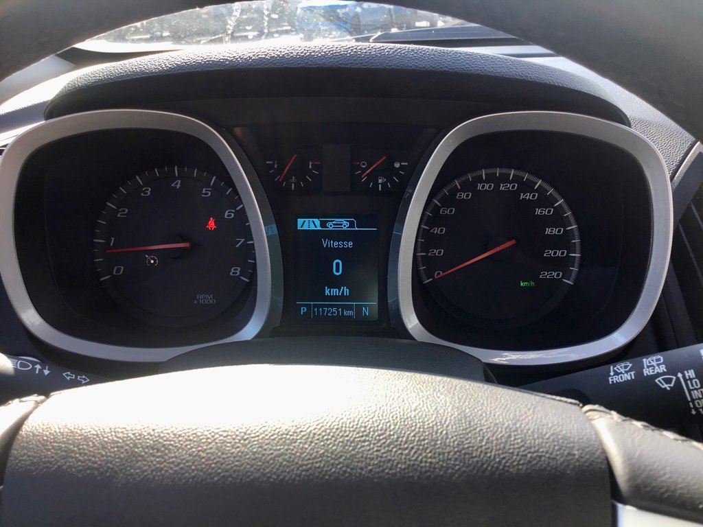 2017 Chevrolet Equinox in Mont-Tremblant, Quebec - 15 - w1024h768px