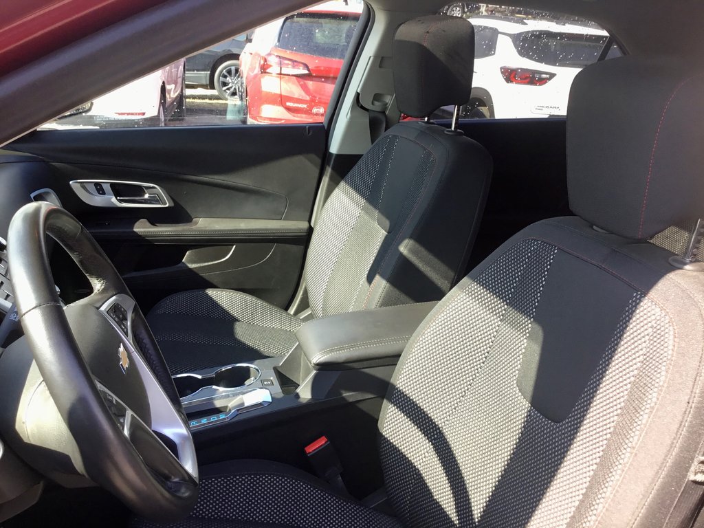 2017 Chevrolet Equinox in Mont-Tremblant, Quebec - 11 - w1024h768px