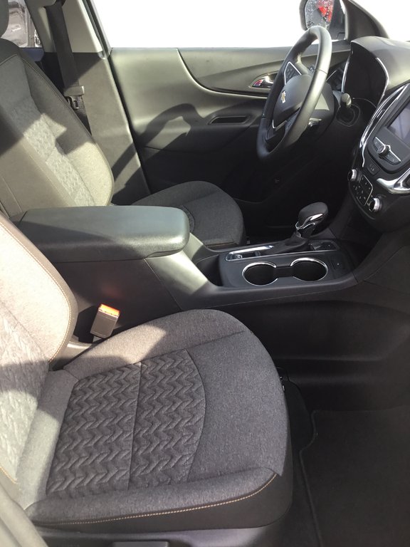 Chevrolet Equinox  2024 à Mont-Tremblant, Québec - 6 - w1024h768px