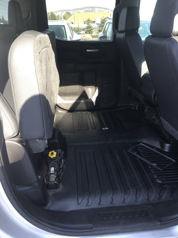 Chevrolet Silverado 1500 LTD  2022 à Mont-Tremblant, Québec - 11 - w1024h768px