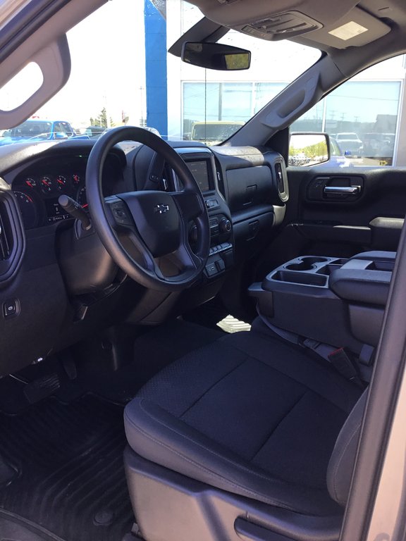 2022 Chevrolet Silverado 1500 LTD in Mont-Tremblant, Quebec - 9 - w1024h768px