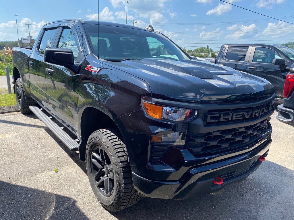 Chevrolet Silverado 1500  2022 à Mont-Tremblant, Québec - 3 - w1024h768px