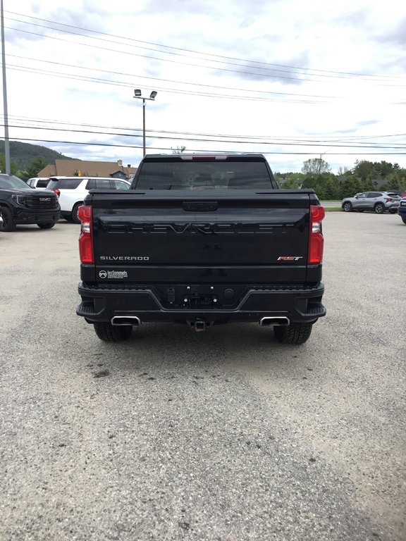 2023 Chevrolet Silverado 1500 in Mont-Tremblant, Quebec - 6 - w1024h768px