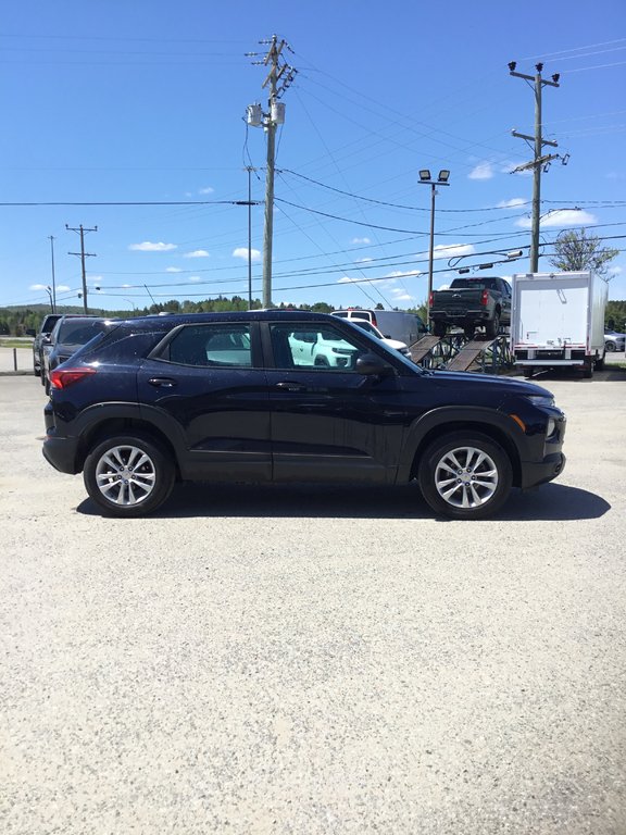 2021 Chevrolet Trailblazer in Mont-Tremblant, Quebec - 4 - w1024h768px
