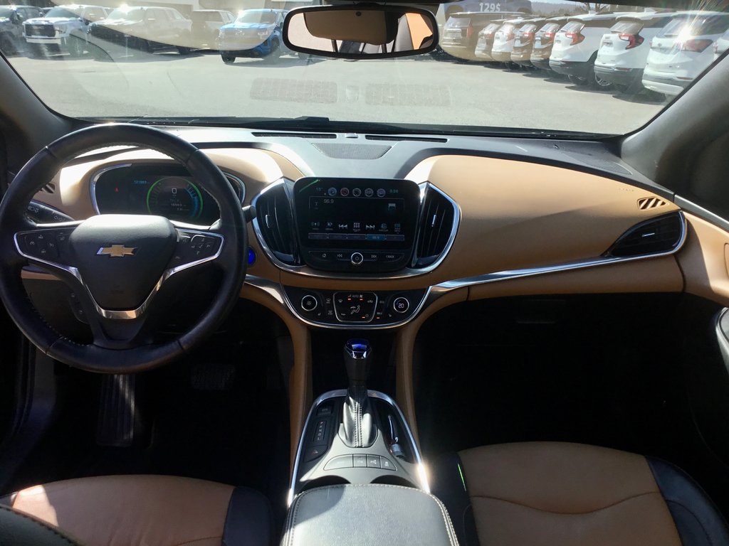 2017 Chevrolet Volt in Mont-Tremblant, Quebec - 14 - w1024h768px