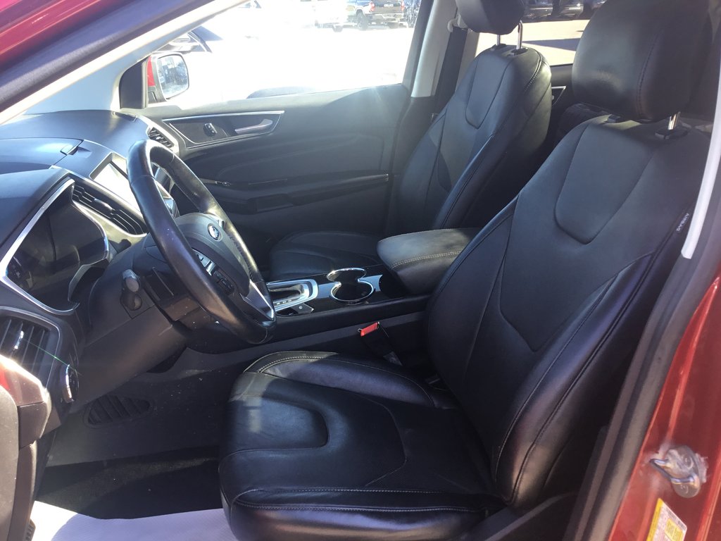2016 Ford Edge in Mont-Tremblant, Quebec - 25 - w1024h768px