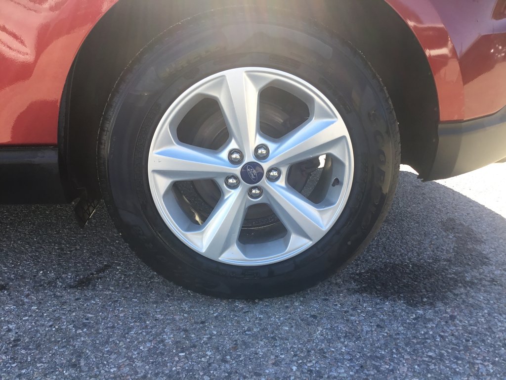 2016 Ford Edge in Mont-Tremblant, Quebec - 10 - w1024h768px