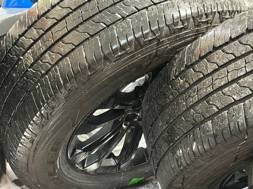 GMC Canyon  2022 à Mont-Tremblant, Québec - 7 - w1024h768px