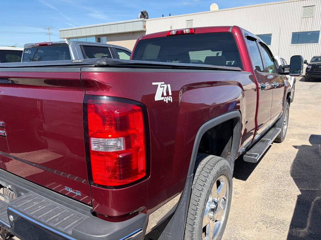 GMC Sierra 2500HD  2015 à Mont-Tremblant, Québec - 3 - w1024h768px