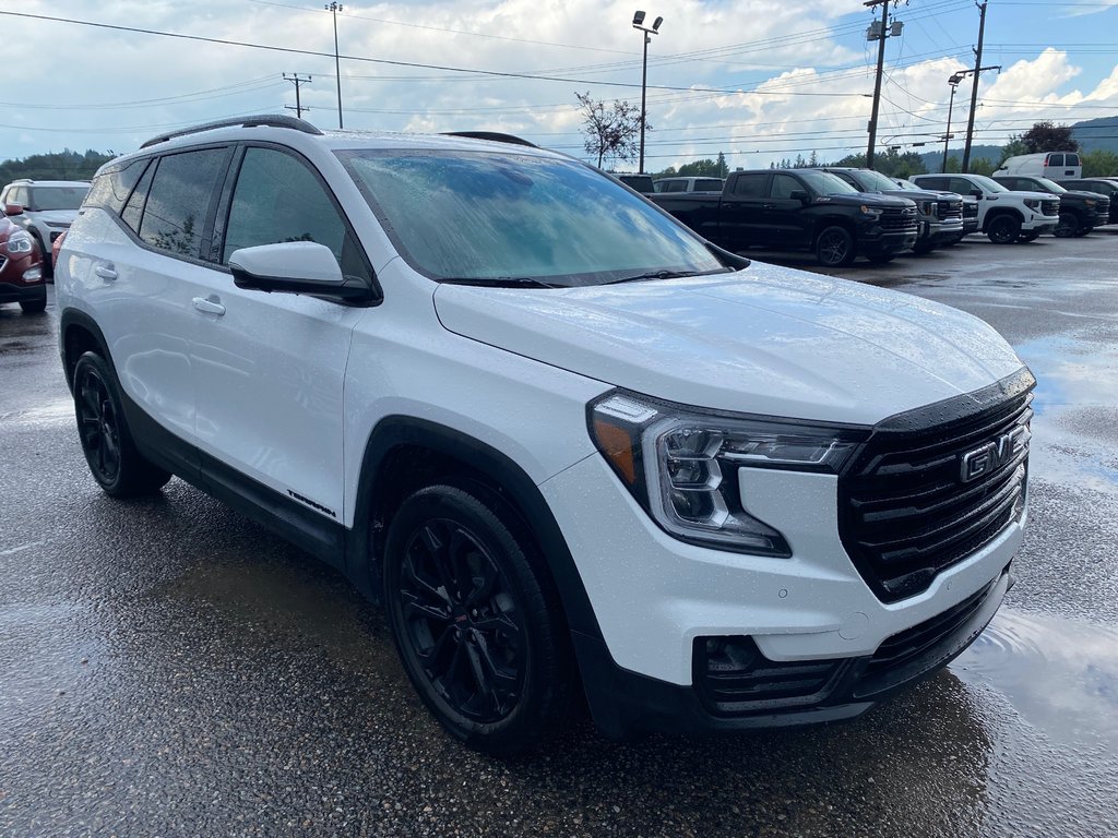 2022 GMC Terrain in Mont-Tremblant, Quebec - 3 - w1024h768px