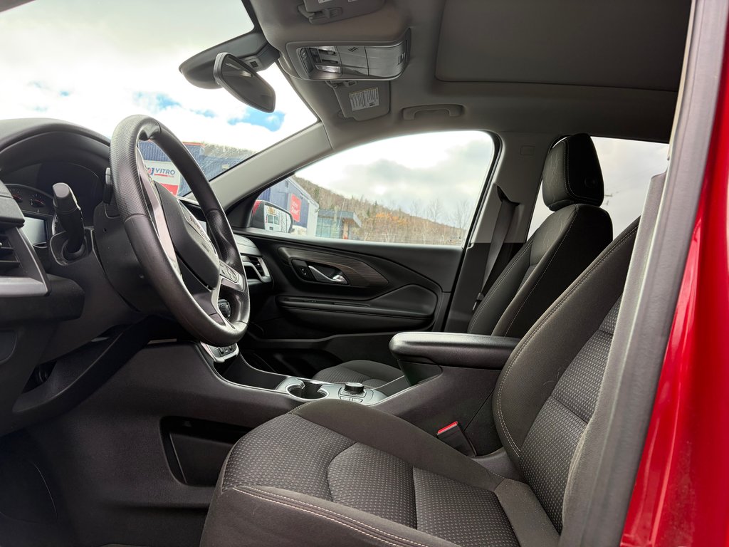 GMC Terrain  2022 à Mont-Tremblant, Québec - 6 - w1024h768px