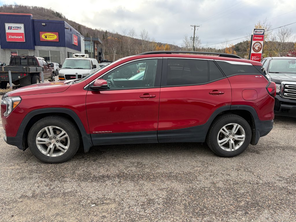 GMC Terrain  2022 à Mont-Tremblant, Québec - 2 - w1024h768px