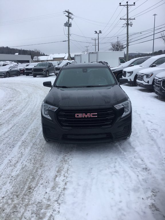 GMC Terrain  2022 à Mont-Tremblant, Québec - 2 - w1024h768px
