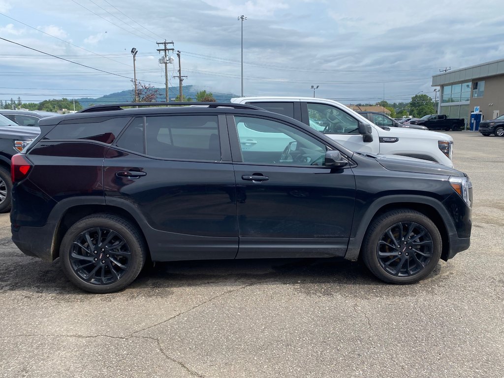 2023 GMC Terrain in Mont-Tremblant, Quebec - 2 - w1024h768px