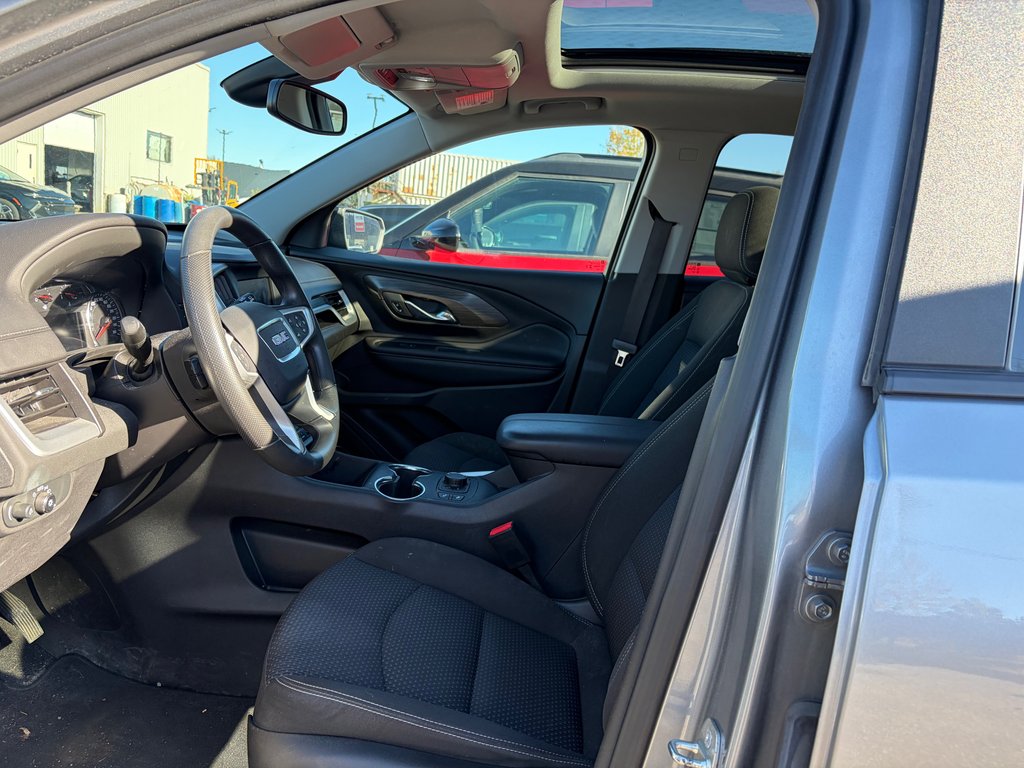 GMC Terrain  2023 à Mont-Tremblant, Québec - 4 - w1024h768px