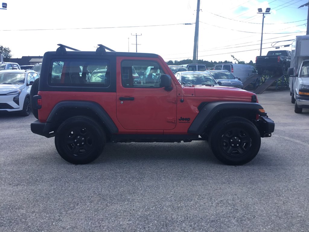 2022 Jeep Wrangler in Mont-Tremblant, Quebec - 5 - w1024h768px