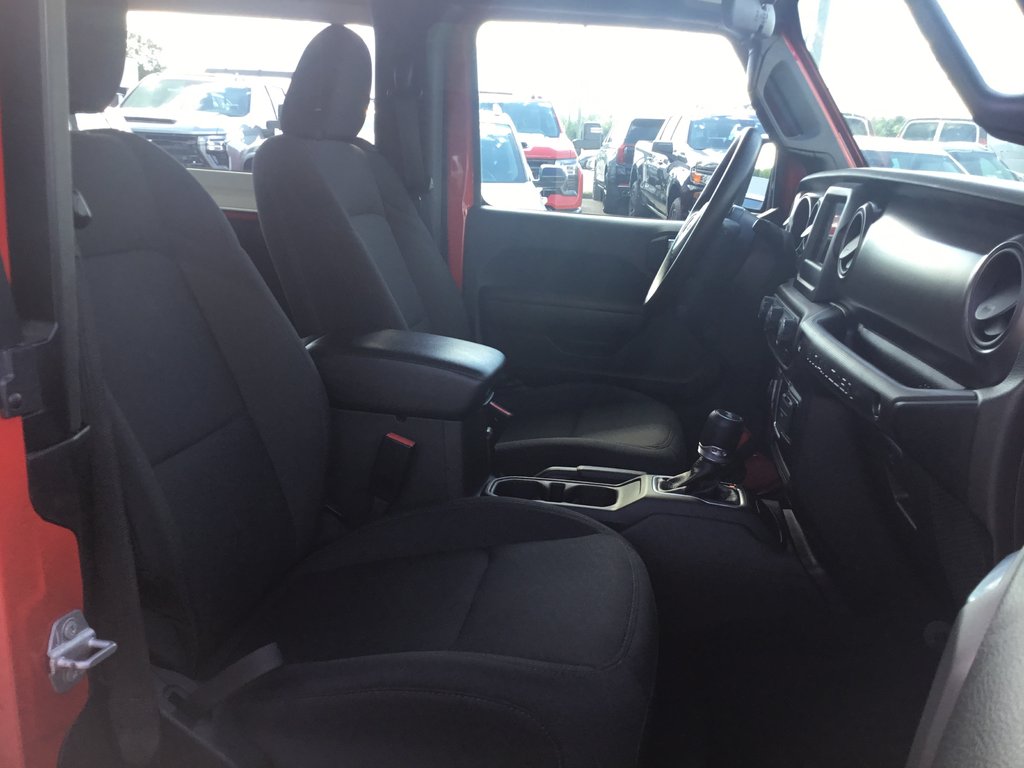 2022 Jeep Wrangler in Mont-Tremblant, Quebec - 21 - w1024h768px