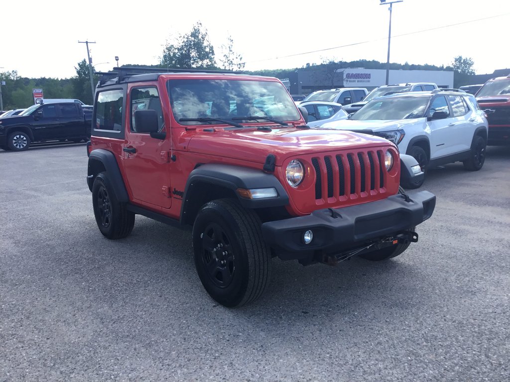2022 Jeep Wrangler in Mont-Tremblant, Quebec - 4 - w1024h768px