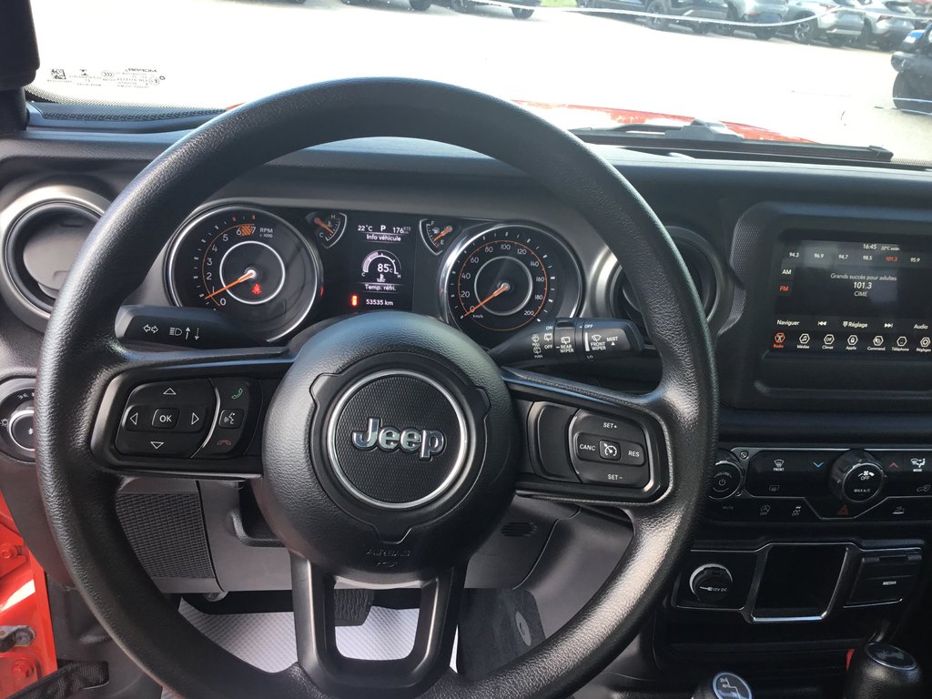 2022 Jeep Wrangler in Mont-Tremblant, Quebec - 16 - w1024h768px