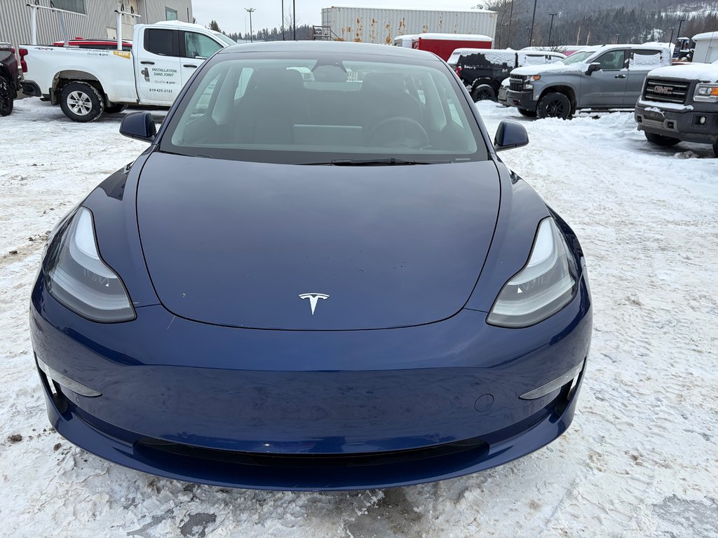 Tesla Model 3  2022 à Mont-Tremblant, Québec - 2 - w1024h768px