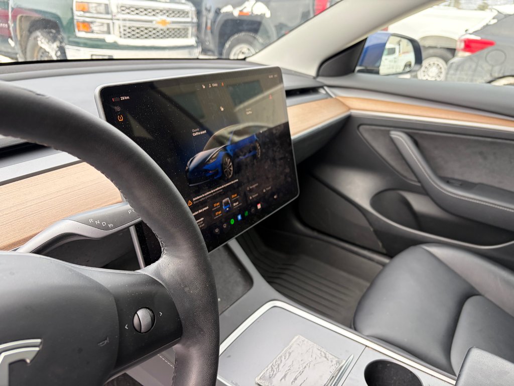 Tesla Model 3  2022 à Mont-Tremblant, Québec - 8 - w1024h768px