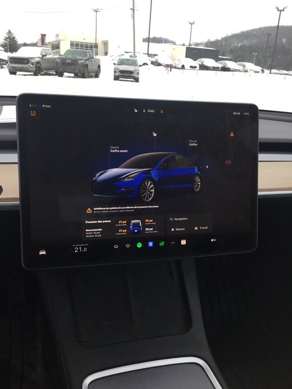 Tesla Model 3  2022 à Mont-Tremblant, Québec - 9 - w1024h768px