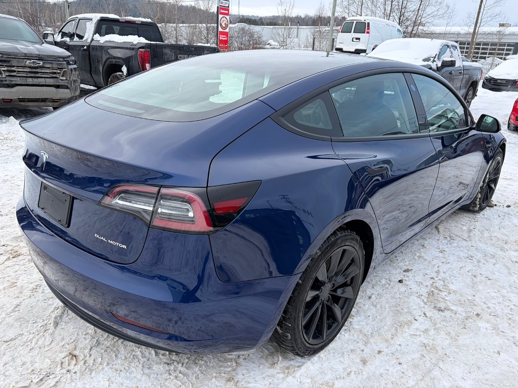 Tesla Model 3  2022 à Mont-Tremblant, Québec - 4 - w1024h768px