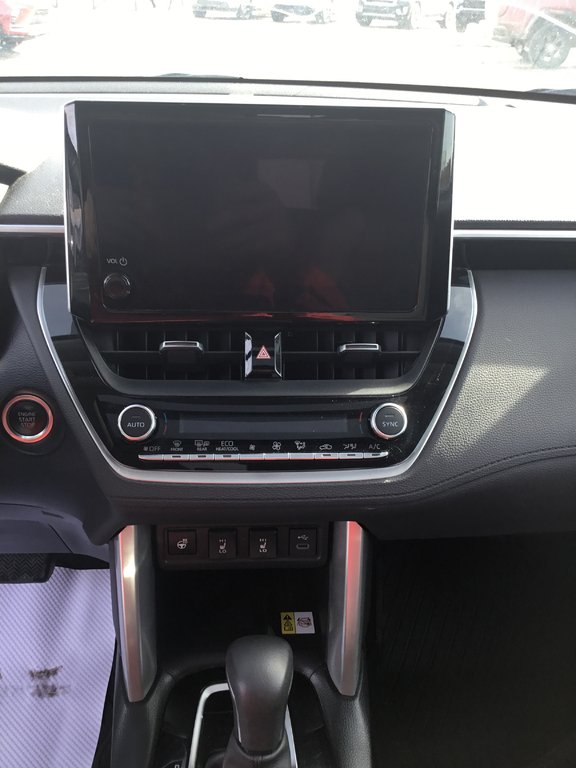 Toyota Corolla Cross  2023 à Mont-Tremblant, Québec - 10 - w1024h768px