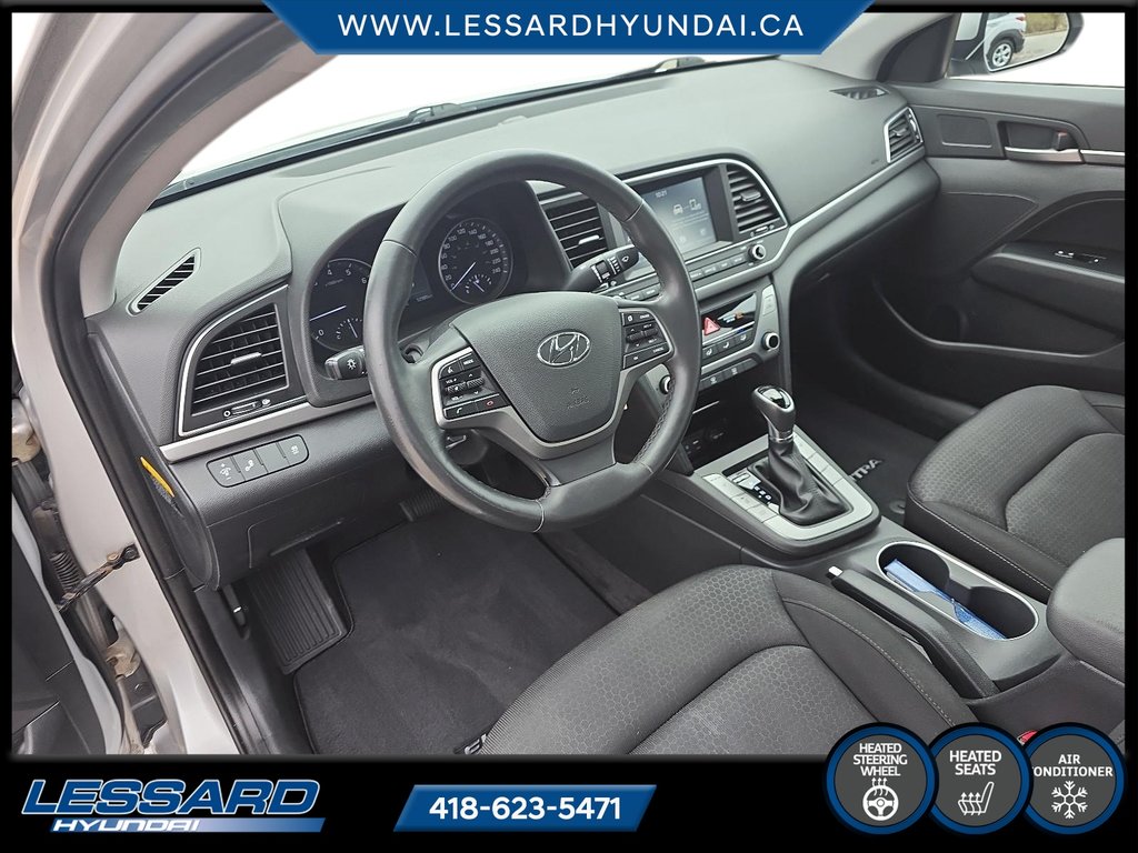 Hyundai Elantra GL automatique. 2017 à Québec, Québec - 10 - w1024h768px