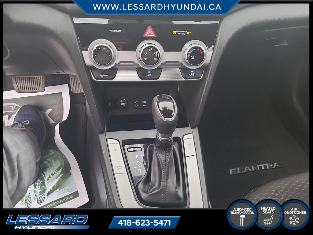 Hyundai Elantra Essential automatique 2019 à Québec, Québec - 15 - w1024h768px