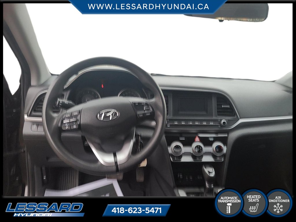 Hyundai Elantra Essential automatique 2019 à Québec, Québec - 10 - w1024h768px