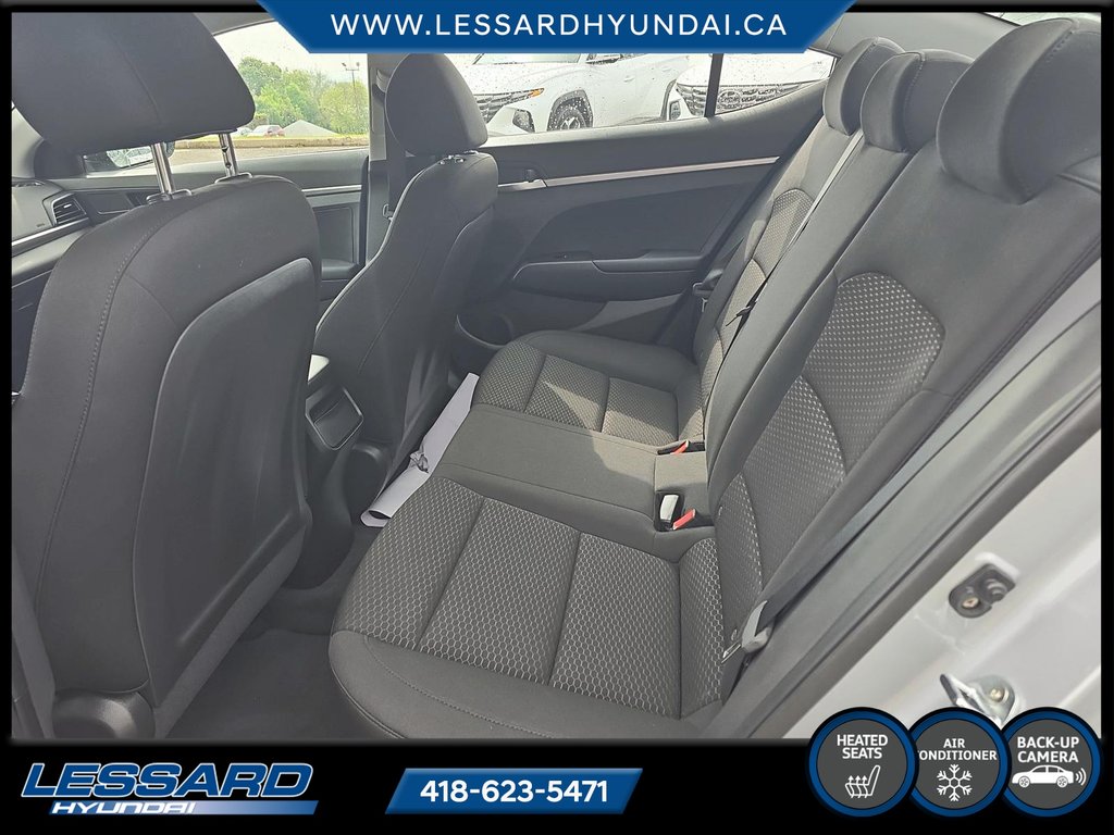 Hyundai Elantra Essential 2020 à Québec, Québec - 8 - w1024h768px