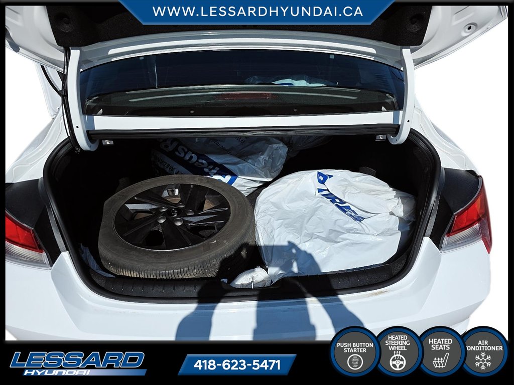 Hyundai Elantra Preferred automatique 2022 à Québec, Québec - 6 - w1024h768px
