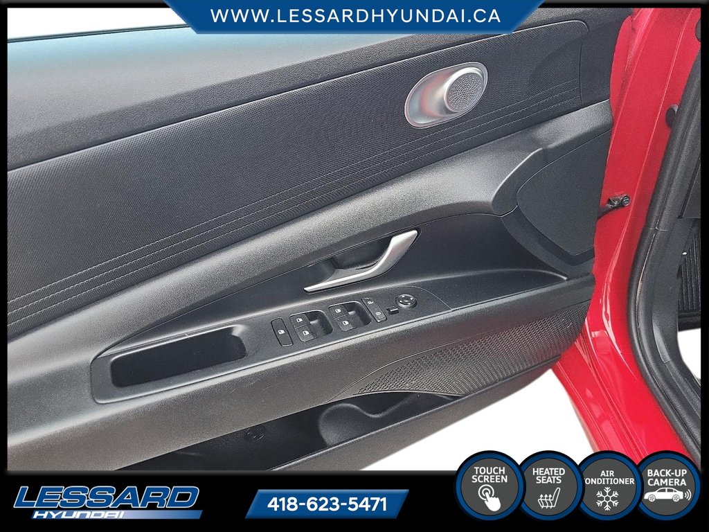 Hyundai Elantra Essential automatique 2022 à Québec, Québec - 11 - w1024h768px