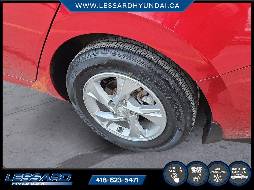 Hyundai Elantra Essential automatique 2022 à Québec, Québec - 7 - w1024h768px