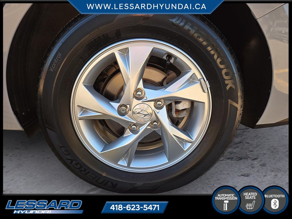 2023 Hyundai Elantra Essential in Québec, Quebec - 7 - w1024h768px