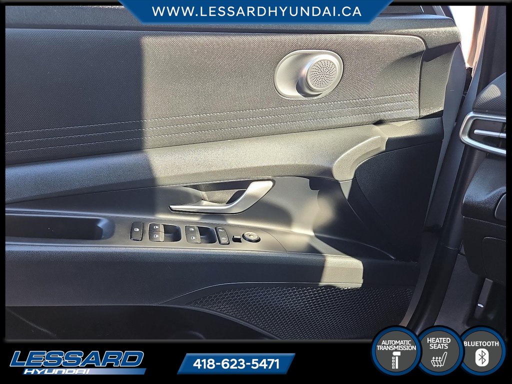 2023 Hyundai Elantra Essential in Québec, Quebec - 11 - w1024h768px
