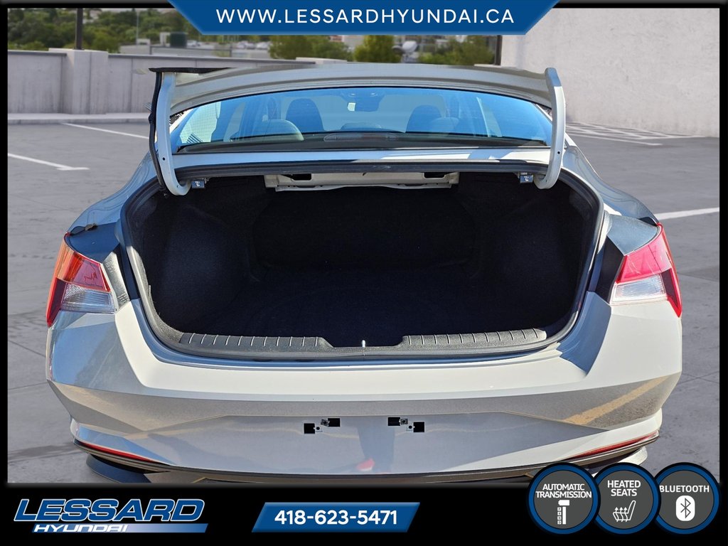 2023 Hyundai Elantra Essential in Québec, Quebec - 6 - w1024h768px