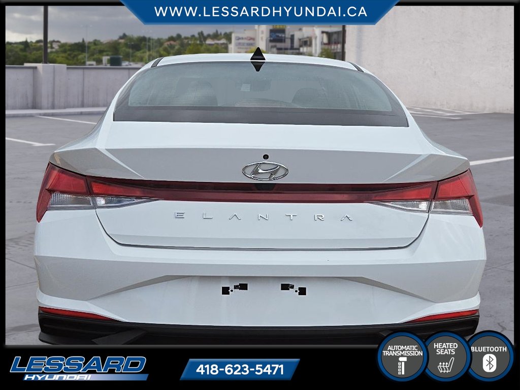 Hyundai Elantra Preferred Automatique. 2023 à Québec, Québec - 3 - w1024h768px