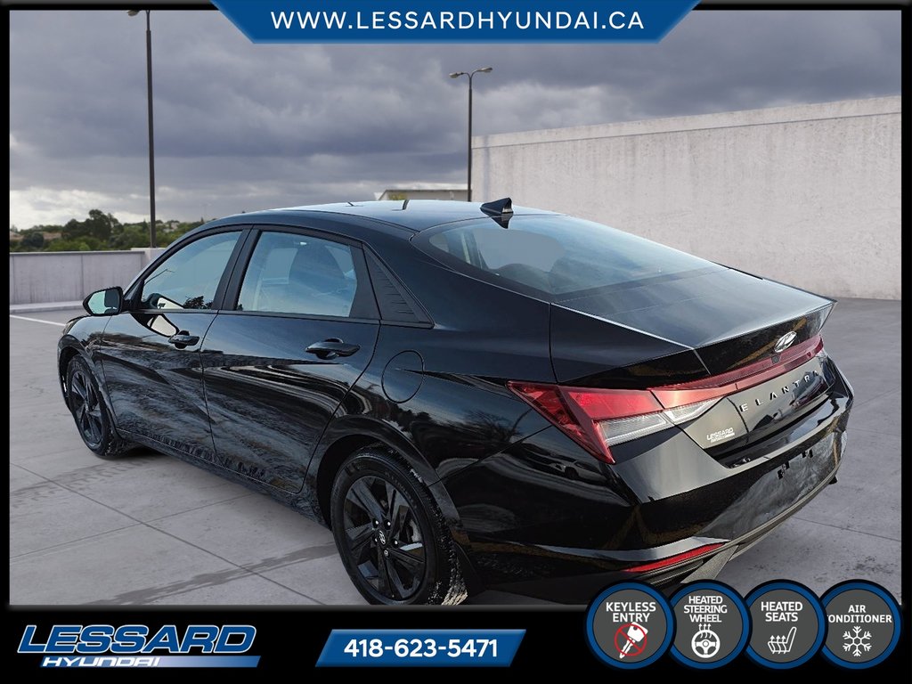 Hyundai Elantra Preferred automatique. 2023 à Québec, Québec - 4 - w1024h768px