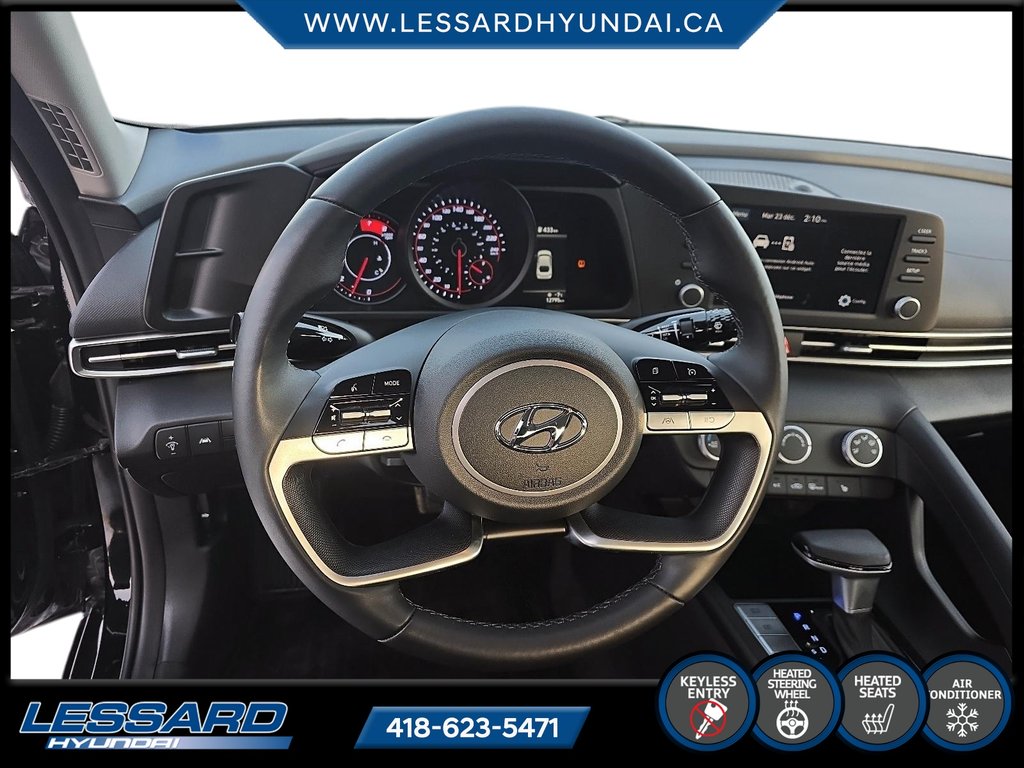 Hyundai Elantra Preferred automatique. 2023 à Québec, Québec - 12 - w1024h768px