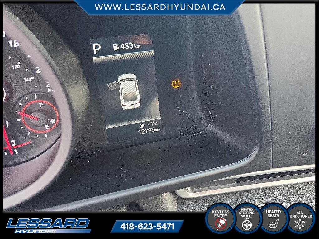 Hyundai Elantra Preferred automatique. 2023 à Québec, Québec - 13 - w1024h768px